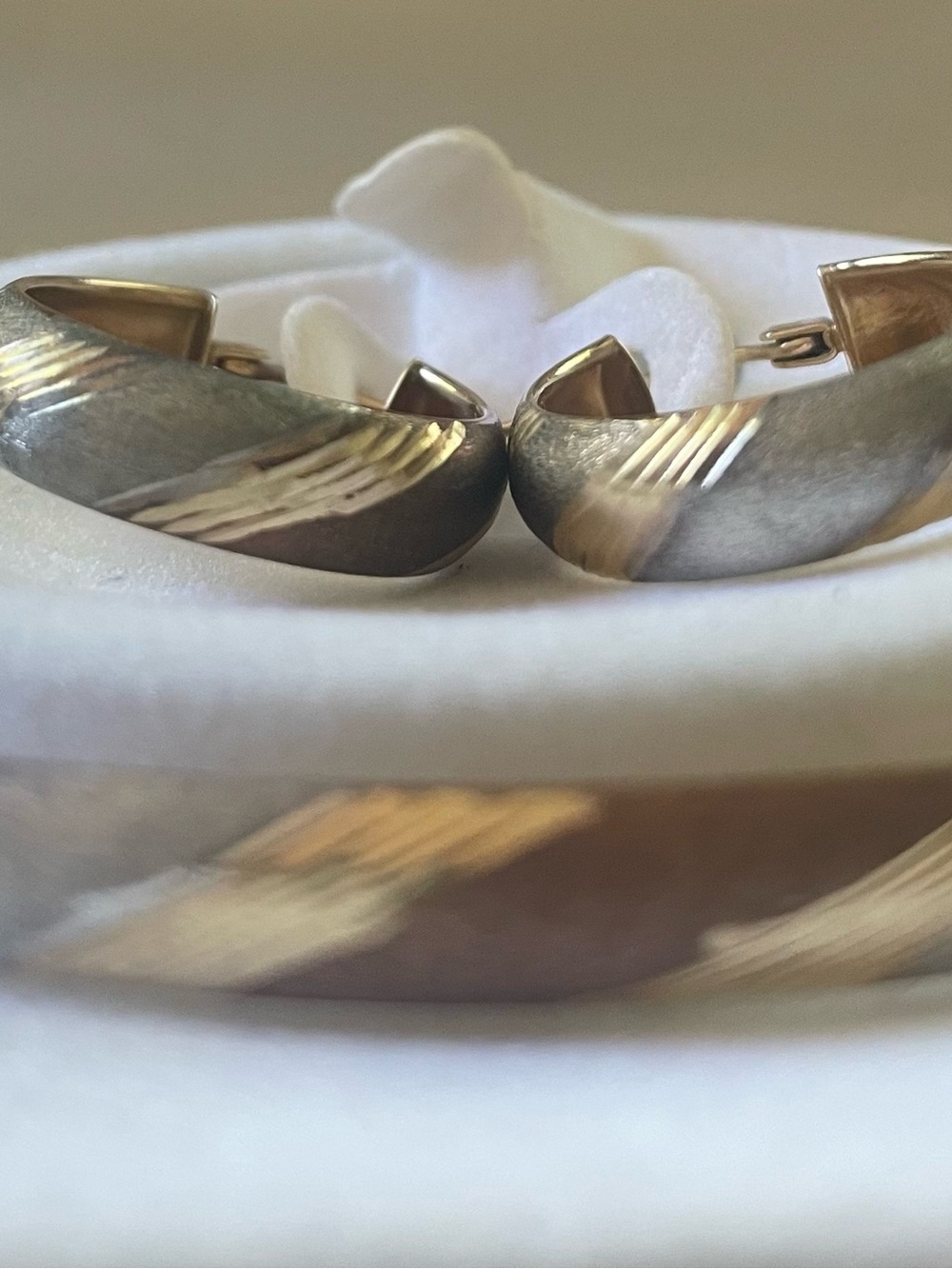 Two-Tone 10Kt Gold Hoop Earrings and Bangle Vintage Set - Picture 2 of 9
